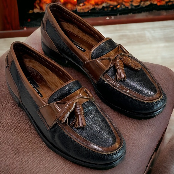 Florsheim Other - Florsheim Black/Brown 2-Tone Tassels Loafer Mens Size 10.5D